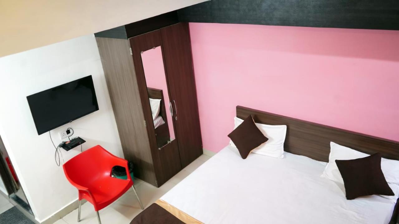 Hotel Atithi Niwas Allāhābād Junction Dış mekan fotoğraf