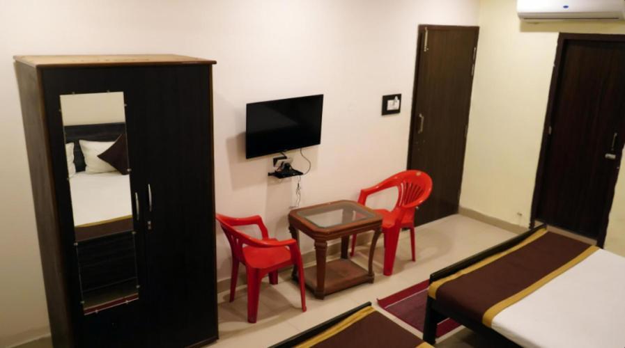 Hotel Atithi Niwas Allāhābād Junction Dış mekan fotoğraf